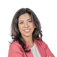 Dña. Marta Freire Úbeda
