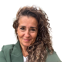 Dña. Rebeca Mora Martín