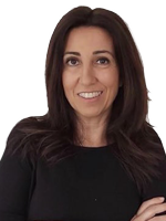 Dña. Ana Corrales Pérez