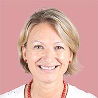 Dña. Pilar Fernández Fortún 